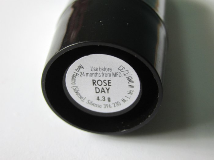 Elle-18-Rose-Day-Color-Pops-Matte-Lipstick-name